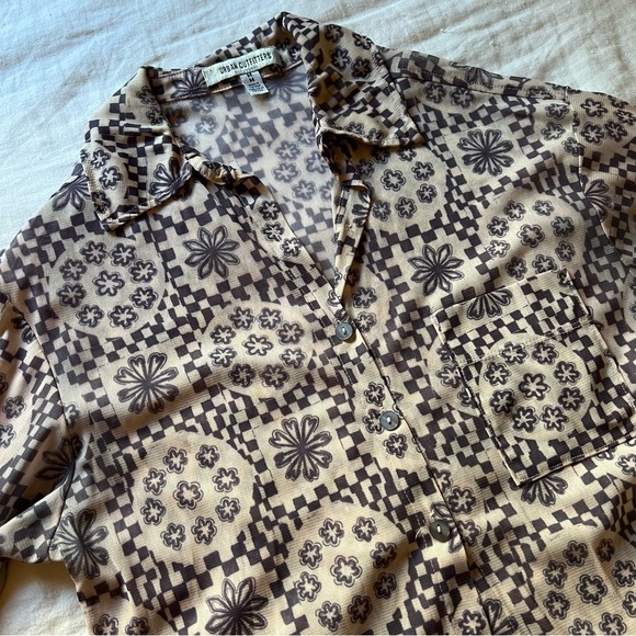 Urban outfitters sheer button up top - Picture 2 of 4